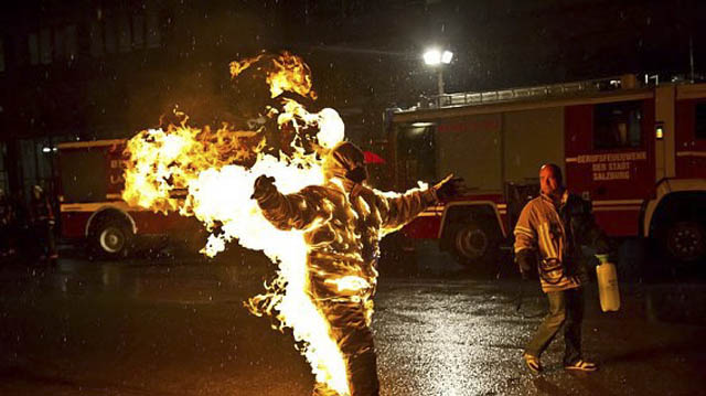 Torche humaine record du monde